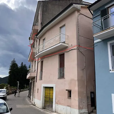 Casa Rosella Sul Lago Feriehus Piediluco